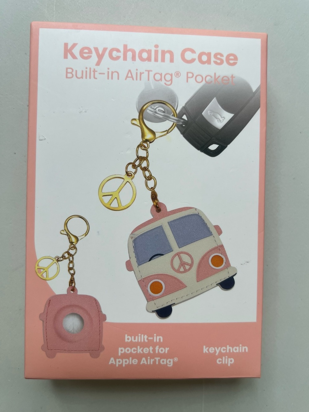 Vivitar Airtag Keychain - Bus